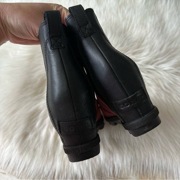 Sorel Joan Of Arctic Wedge Chelsea Boots Shoes Rich Wine 5.5 - Picture 6 of 12